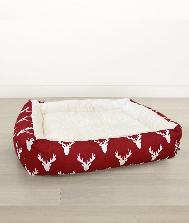 Alpine Lounger Dog Bed - Antlers Red